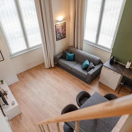 Essential Loft * Турин